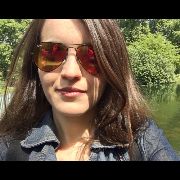 Meet your Posher, Nektaria - Picture 1 of 1